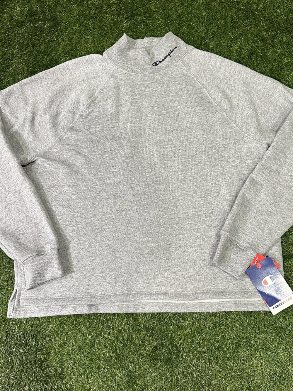 NWT Champion Powerblend Mock Neck Sweatshirt Womens L Gray Fleece Crop Pullover